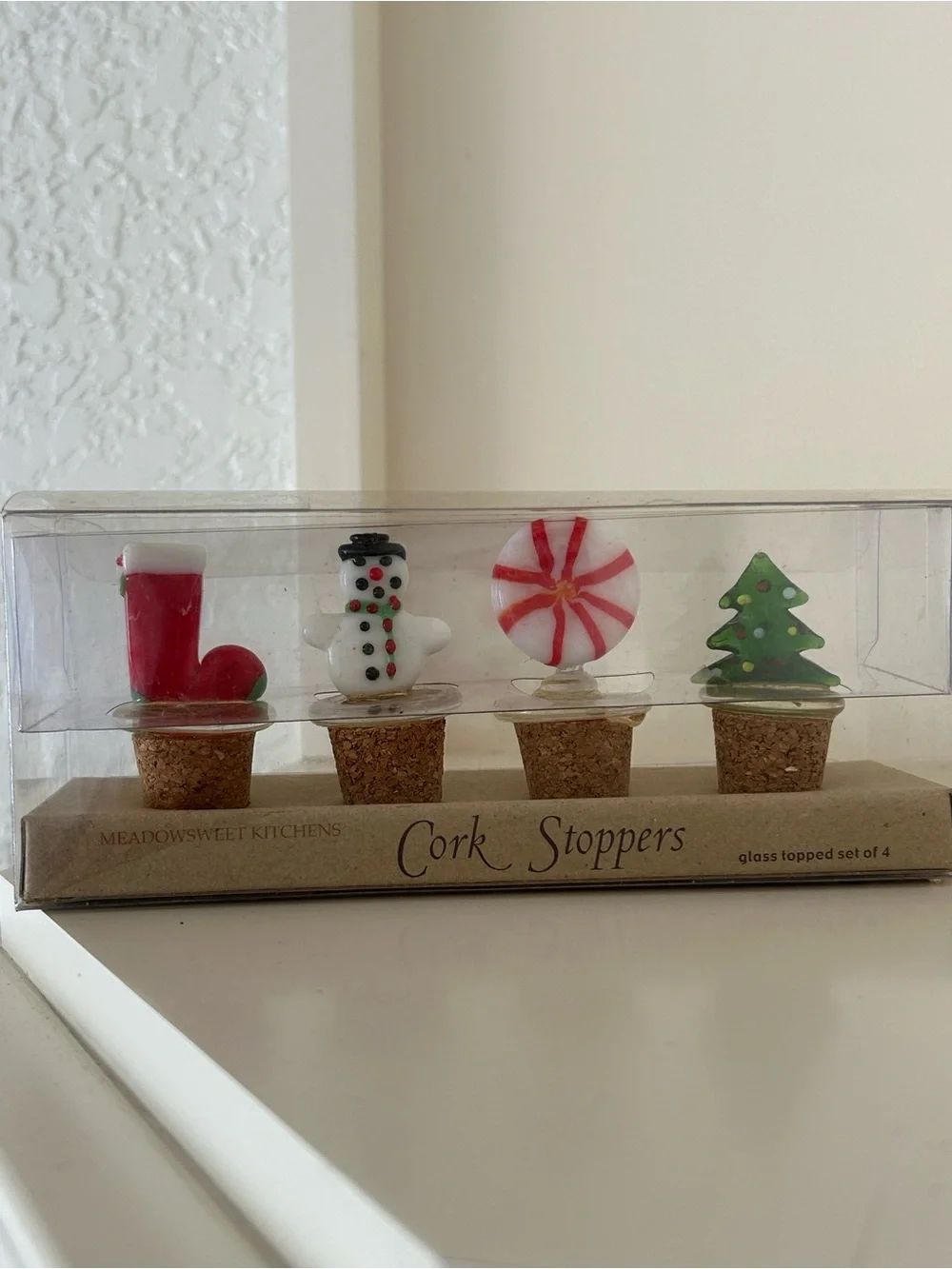 Christmas Holiday wine Cork Stoppers Set - Red, White,Green NEW Stocking stuffer